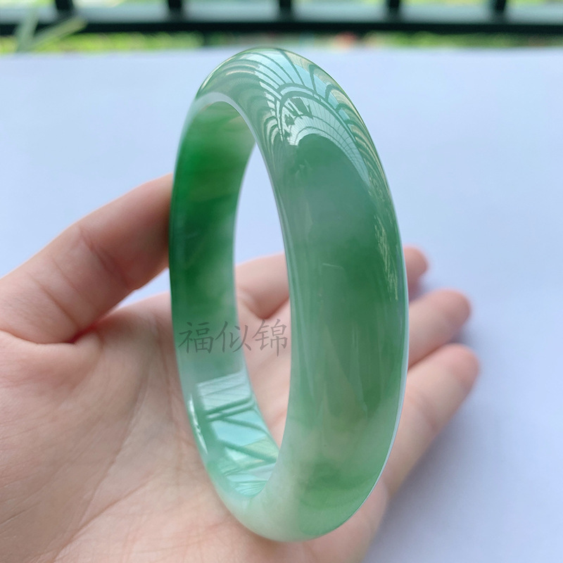 กำไลหยกน้ำแข็งจากเหมืองเก่า สี - Lighting บทวิจารณ์และราคา